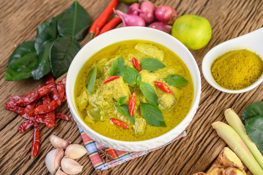 Green Curry Jay - Vegetarian food in Thailand