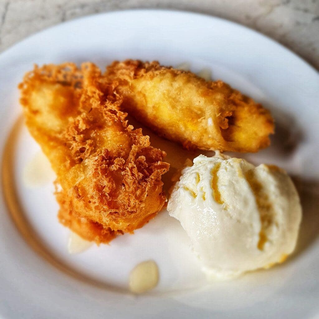 Pisang Goreng - vegetarian food in Bali
