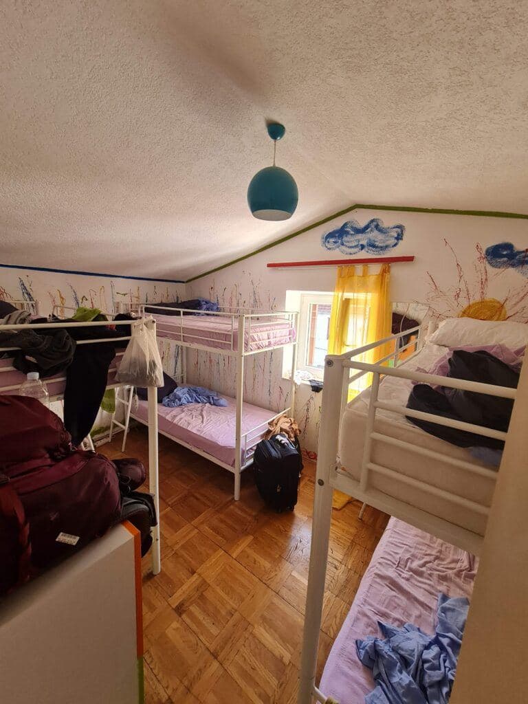 Cramped room is a big NO-NO